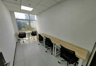 肇庆成人服装定制